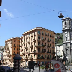 mergellina-suite.hotels-amalfi.com/